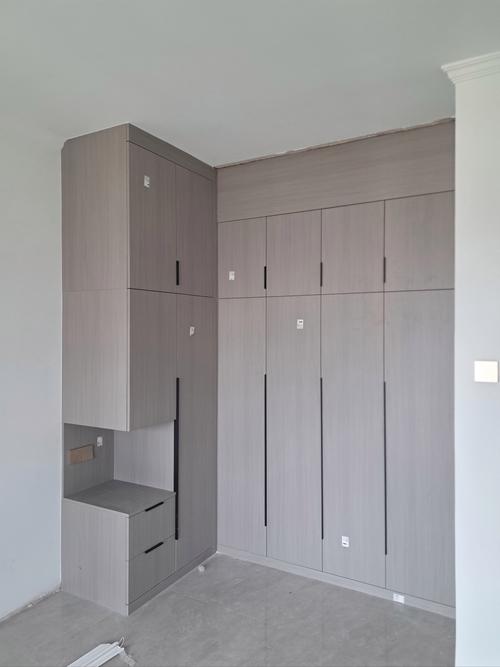 衣柜柜门用什么板材好 衣柜柜门用什么板材好